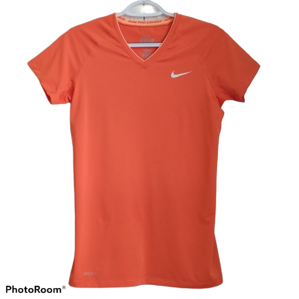 Nike Fitted Shirt